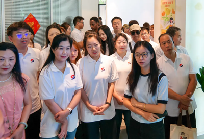 与春天同行|市民走进陕西自贸试验区能源金贸功能区